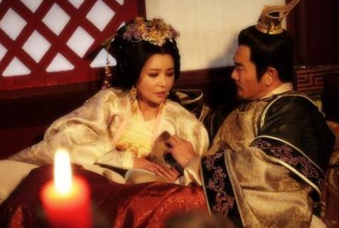 陈后主陈叔宝在位的时候都做了什么