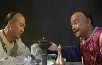 历史上的纪晓岚是什么样的 除了抽烟之外还喜好女色