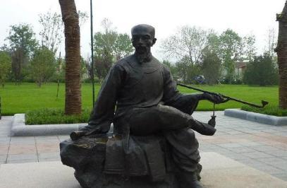 历史上的纪晓岚是什么样的 除了抽烟之外还喜好女色