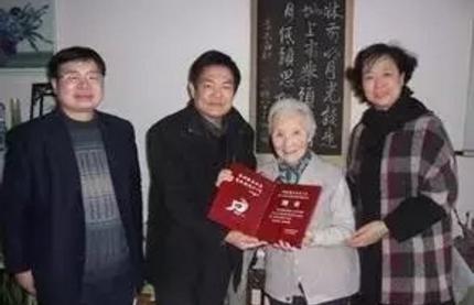 李佩才是中国真正的贵族 年轻人对她的名字知道的越来越少