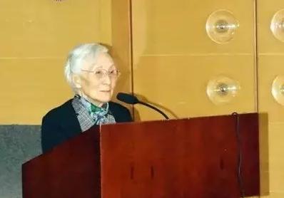 李佩才是中国真正的贵族 年轻人对她的名字知道的越来越少