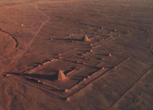 西夏王陵的主要特点是什么 研究保护及出土文物有哪些