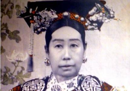 慈禧与同治中兴是什么关系 她在期间都做了什么事情