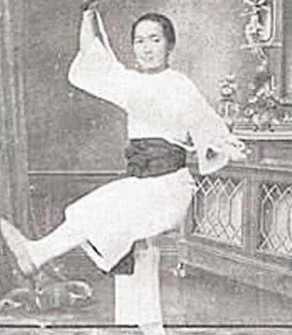 历史上的十三姨，比黄飞鸿小35岁，一生未育