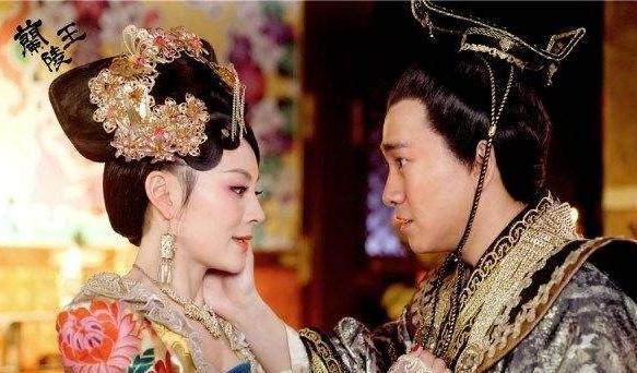 穆皇后：一个生逢乱世的女人