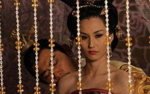 穆皇后：一个生逢乱世的女人