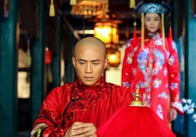 他是乾隆的叔叔 因为出生晚，生活过的比皇帝还舒服