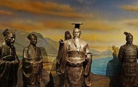 秦始皇统一大业后就制定北讨匈奴的方针 他先做的事情是什么