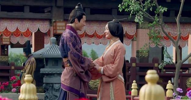 皇帝让大臣娶自己的姐姐,大臣不愿意拒绝了