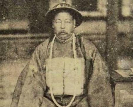 左宗棠晚年做错事，慈禧反而开除举报他的人