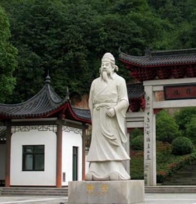 淝水之战后的谢安，立功了却被降职