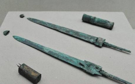 秦朝利剑工艺到底有多厉害 被压两年前之久依旧完好无损