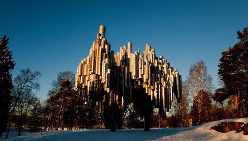 让&middot;西贝柳斯：芬兰著名音乐家，民族主义音乐和浪漫主义音乐晚期重要代表