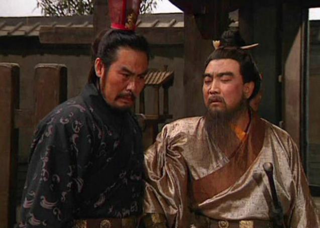 袁术：三国中第一个称帝，最后被曹操手下截杀