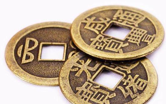 揭秘：我国古代方孔钱的历史价值，由环形钱演变而来