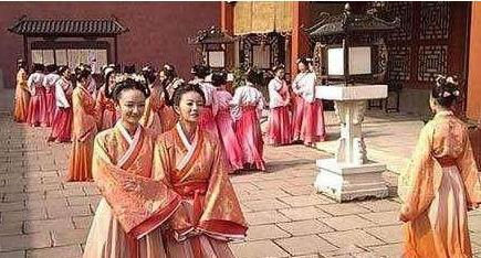 古代海选皇妃一个重大的事情 有什么年龄限制吗