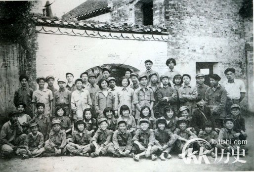 日军被新四军抢走了什么致枪毙其中队长?