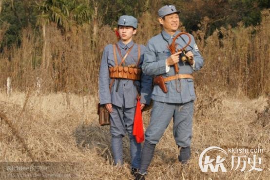 日军被新四军抢走了什么致枪毙其中队长?