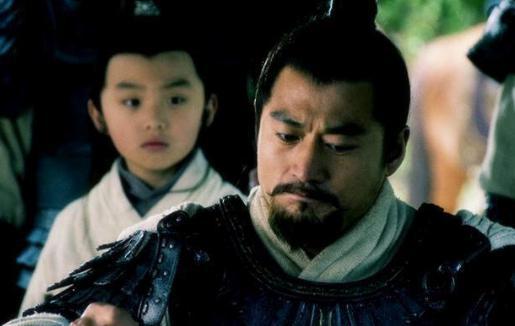 五胡乱华之后的东晋皇帝都短命了，一个女人三度垂帘辅佐帝王！