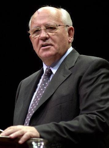 戈尔巴乔夫改革简介 改革的背景和时间是在什么时候