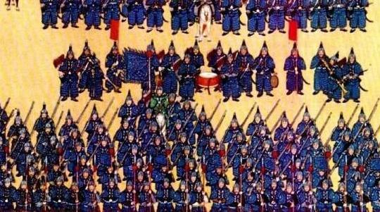 在最强盛时期，明朝的军队和清朝的军队谁更厉害一些