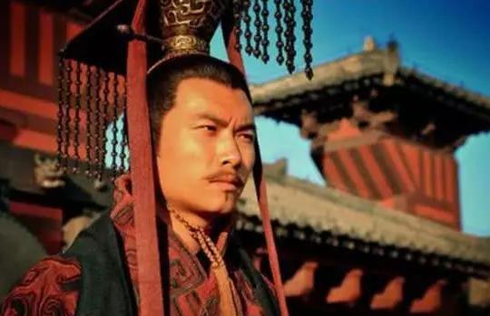 曹丕在曹操死后做了什么缺德事