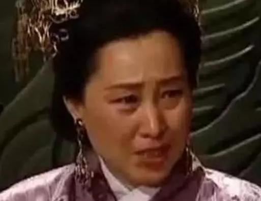 曹丕在曹操死后做了什么缺德事