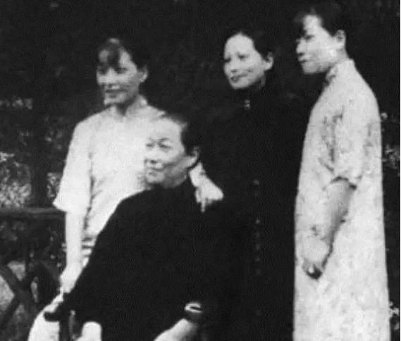 宋氏三姐妹的母亲，被称为中国最强“辣妈”