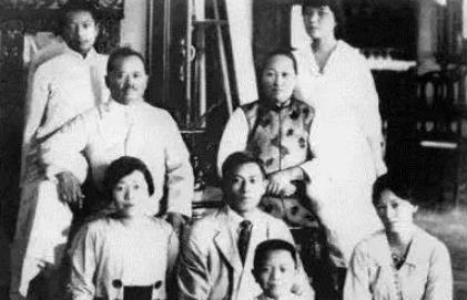 宋氏三姐妹的母亲，被称为中国最强“辣妈”