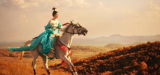 唐玄宗传位之谜,一代明君李隆基最后为何甘愿将皇位拱手相让?