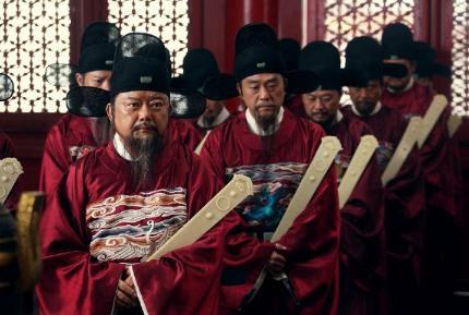 明朝六科给事中官品只有七品 但在朝廷上的威望和权力却很大