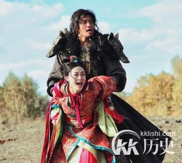 芈月传剧情分集介绍17集：黄歇坠入悬崖生死不知