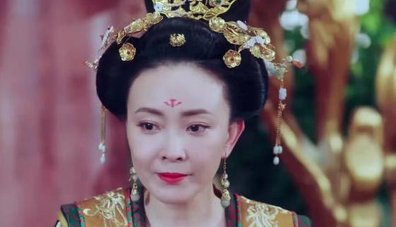 应相士所言,她成了一国之母,无才无德的她却能把持南宋朝政!