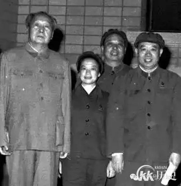 ＂9·13＂谜雾重重:谁透露了毛泽东回京的绝密情报?