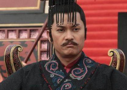 秦始皇只大刘邦三岁 秦国统一天下的时候他在干嘛