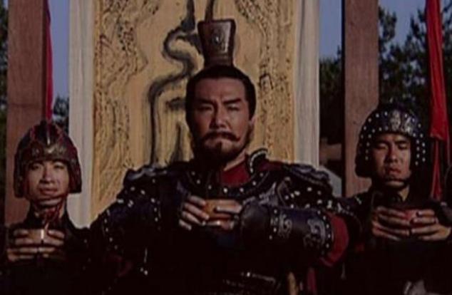 名将周亚夫：三年封侯八年拜相，算命的说得准吗