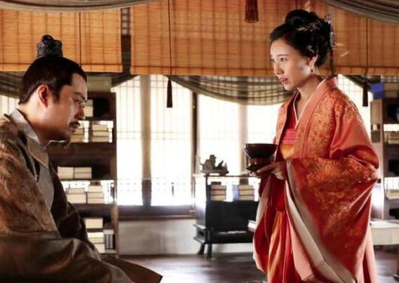 古代小妾地位低下，但有一优势让正方嫉妒