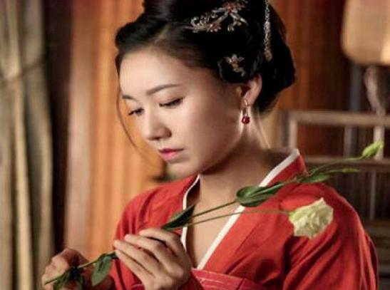 古代小妾地位低下，但有一优势让正方嫉妒