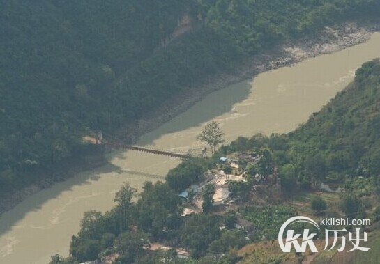 抗战风云录：南京保卫战中国军唯一的坦克连
