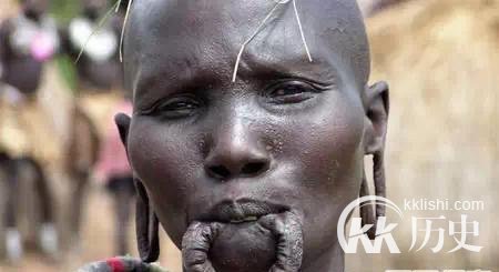 揭秘全球18个最怪异奇特的民族 只喝血不吃肉的民族