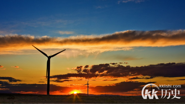 是谁发现了电？电的第一个发现者是谁？