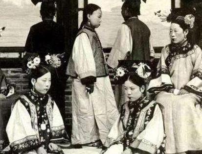 清朝旗人一生下来有工资吗 他们能领多少钱呢