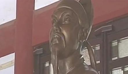 李白为何在当上翰林之后就纵酒纵情