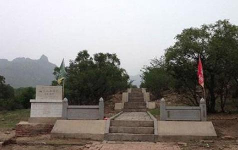 她帮丈夫开国助儿子称帝，晚年却被孙子幽禁