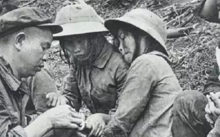 美军为了拷问情报，竟给越南女兵注射性药