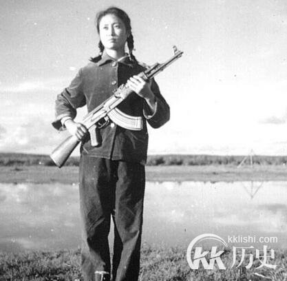 荒唐岁月里：数以千计的知青埋骨缅甸
