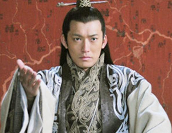 孙权称帝后只追封孙坚为皇帝,无视传位的哥哥孙策,是忘恩负义吗?