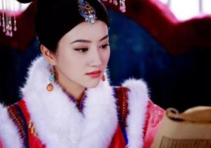 康熙作为清朝的皇帝 为何会向朱元璋的陵墓下跪行礼呢