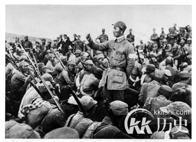 八路血战2000日军 牺牲人数惊呆卫立煌
