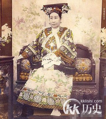 慈禧秘闻：慈禧死后遗体全裸被奸尸变成干尸